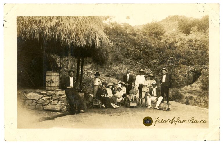 JRA-061 / Piedras Blancas / Papel brillante / 9*14 / B/N