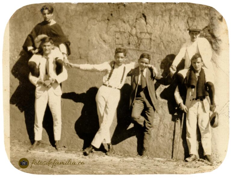 RA-088 / Elkin Acevedo y Gilberto Correa – Eduardo Correa y Jorge Castro – Alberto Greiffenstein y Juan Rodríguez / Papel brillante / 6*7.5 / B/N