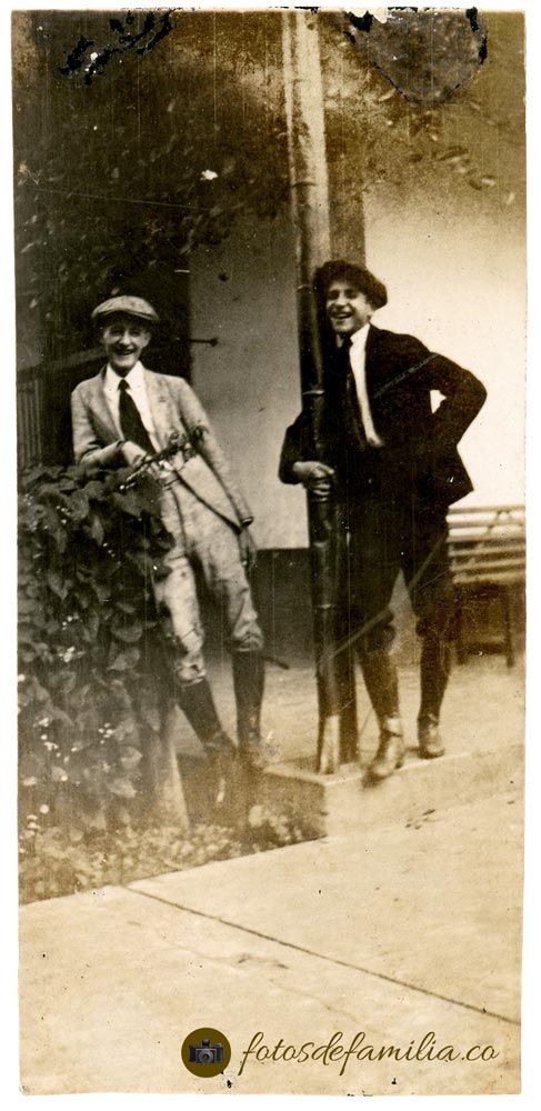 JRA-089 / Alberto Greiffenstein; Elkin Acevedo / Papel brillante / 6*3 / B/N