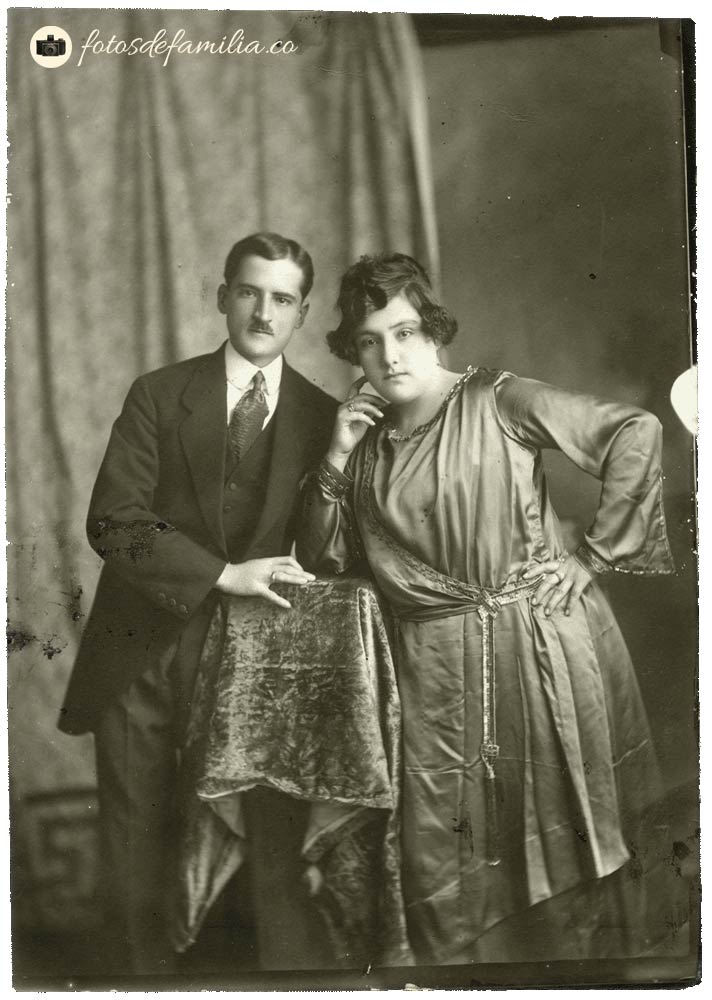 LCM_009 / Julio Córdoba Maya y María Jaramillo / Papel / Gelatina / 11*16 / BYN