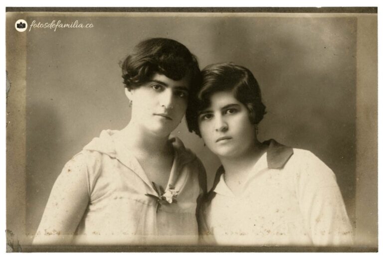 LCM_027 / Margarita Córdoba Maya (izq) y Lastenia Córdoba Maya (der) / Papel / Gelatina / 13*8.5 / BYN