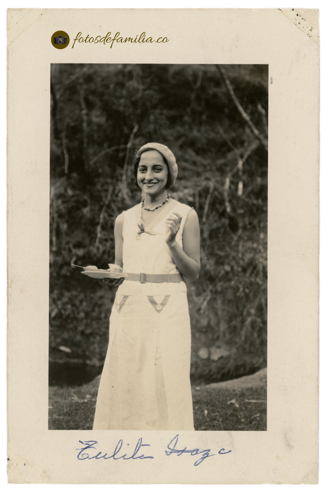 MEG_062 / Tulita Isaza, (amiga) / Papel brillante / 14*9 / BYN